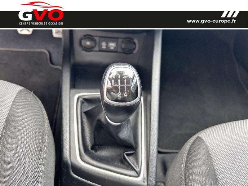 i20 Active_8